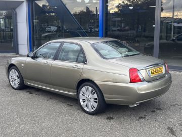 Rover 75